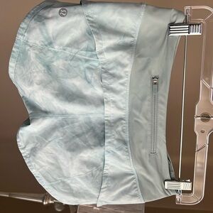 Lululemon shorts size 2 in great condition
